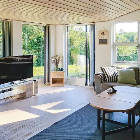 6 Person In Hals-by Traum Vakantiehuis